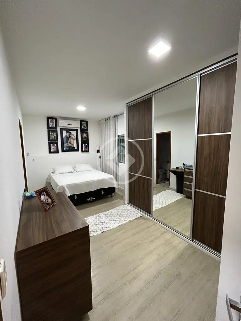 Casa à venda com 2 quartos, 129m² - Foto 8