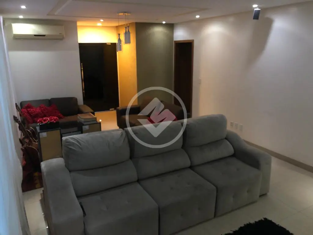 Casa à venda com 3 quartos, 191m² - Foto 3