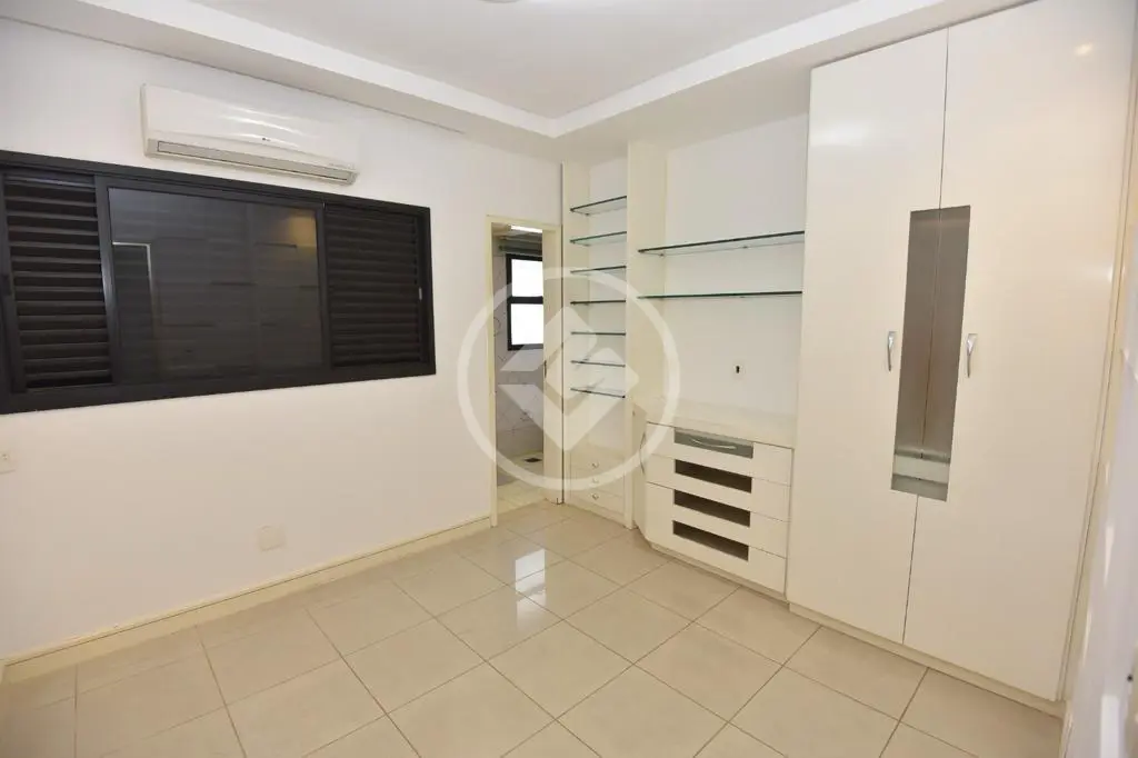 Apartamento à venda com 4 quartos, 198m² - Foto 13