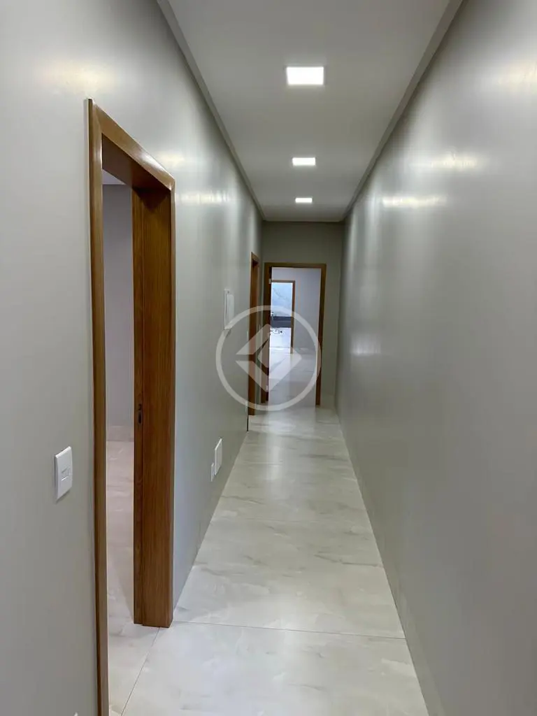 Casa à venda com 4 quartos, 226m² - Foto 19