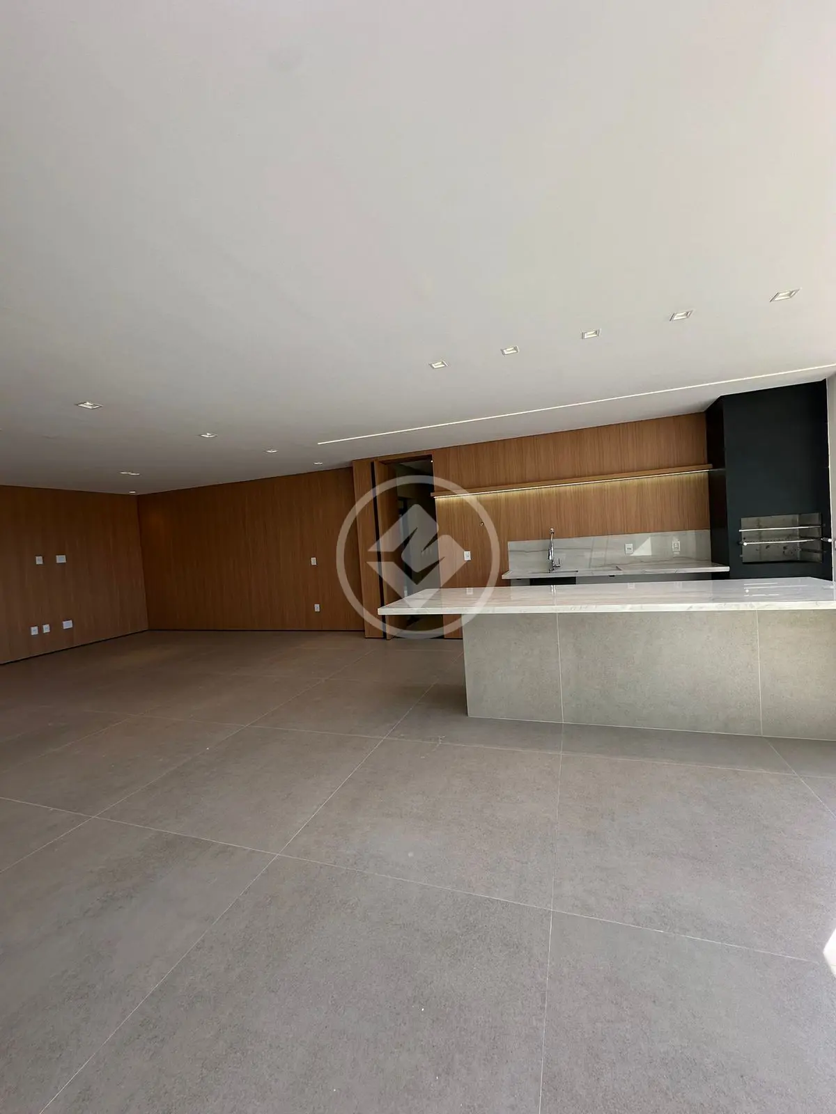 Casa à venda com 4 quartos, 369m² - Foto 11