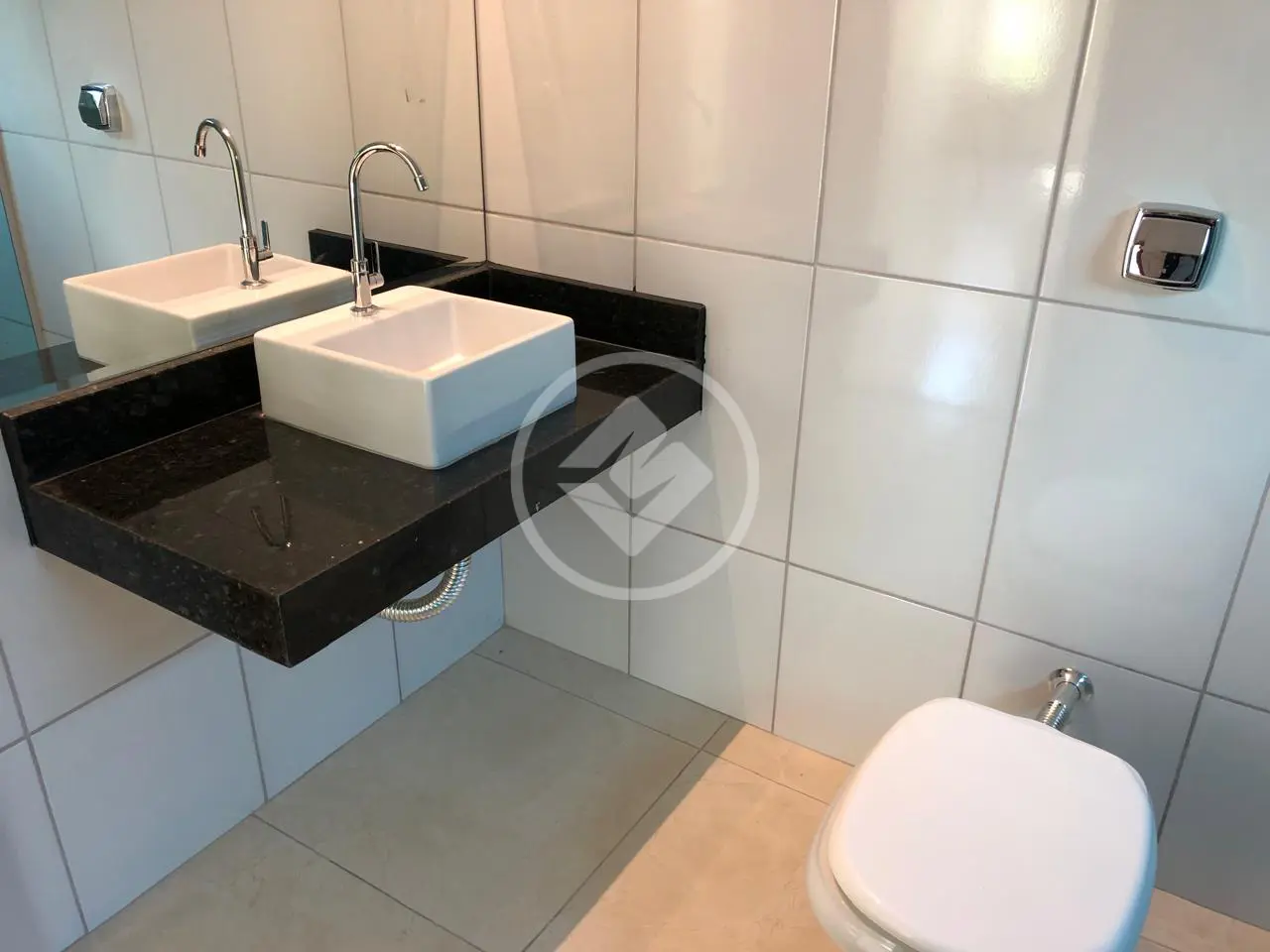 Sobrado à venda com 3 quartos, 420m² - Foto 11