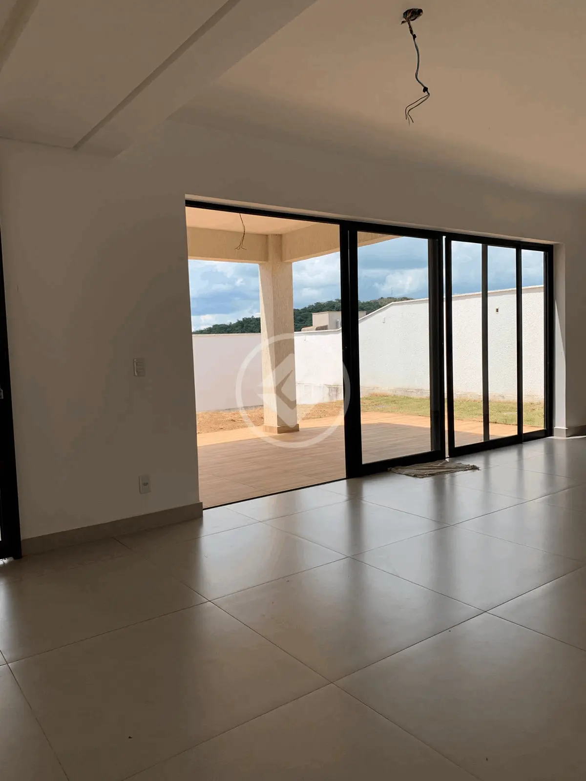 Casa à venda com 3 quartos, 166m² - Foto 8