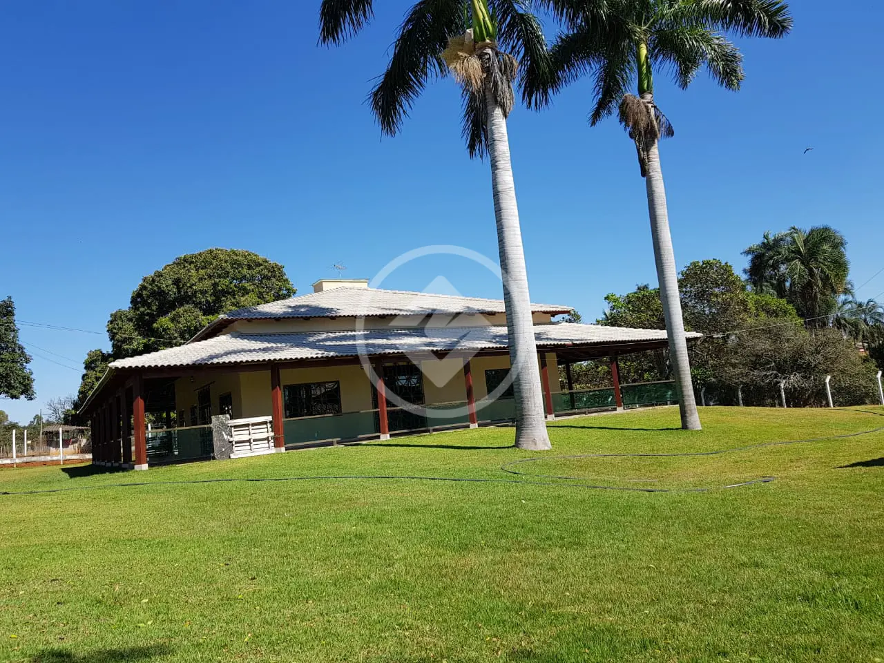 Fazenda à venda com 3 quartos, 400m² - Foto 4