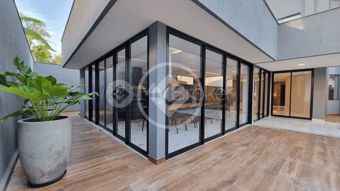 Casa à venda com 4 quartos, 313m² - Foto 24