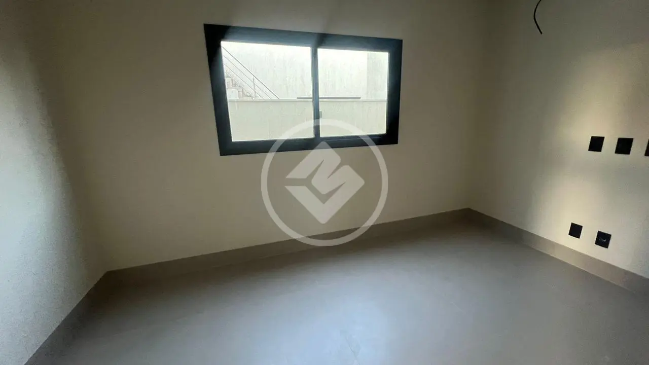 Casa à venda com 3 quartos, 320m² - Foto 18