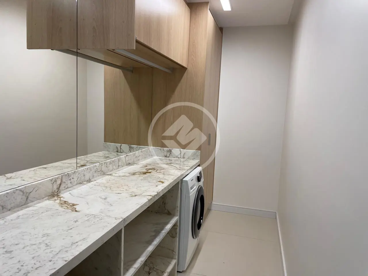 Apartamento à venda com 3 quartos, 245m² - Foto 7