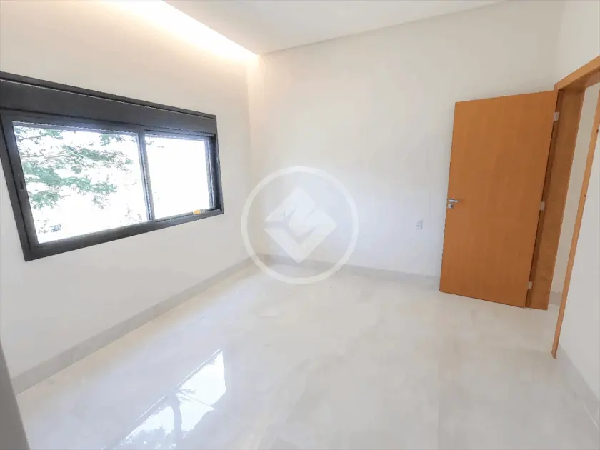 Casa à venda com 5 quartos, 302m² - Foto 14