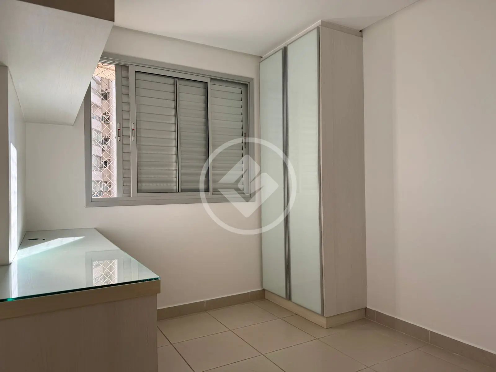 Apartamento à venda com 3 quartos, 81m² - Foto 12