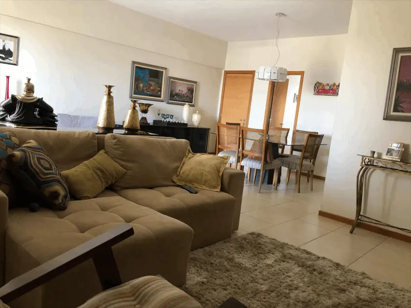 Apartamento à venda com 3 quartos, 140m² - Foto 1