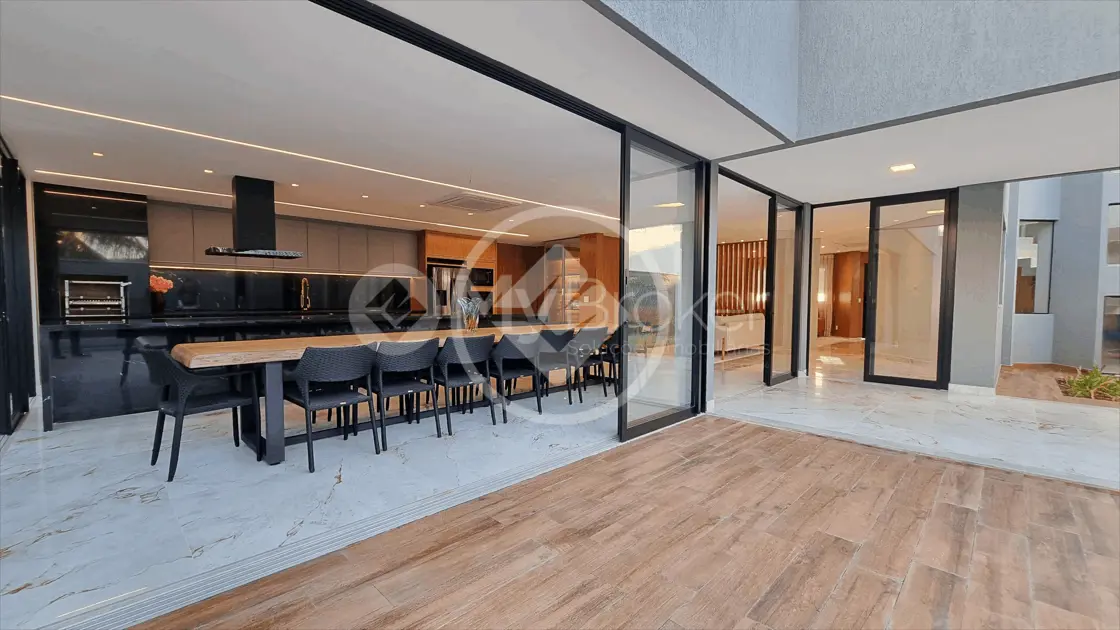 Casa à venda com 4 quartos, 313m² - Foto 25