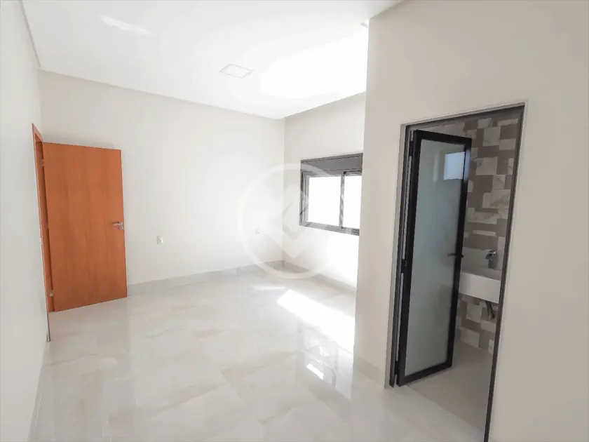 Casa à venda com 5 quartos, 302m² - Foto 16