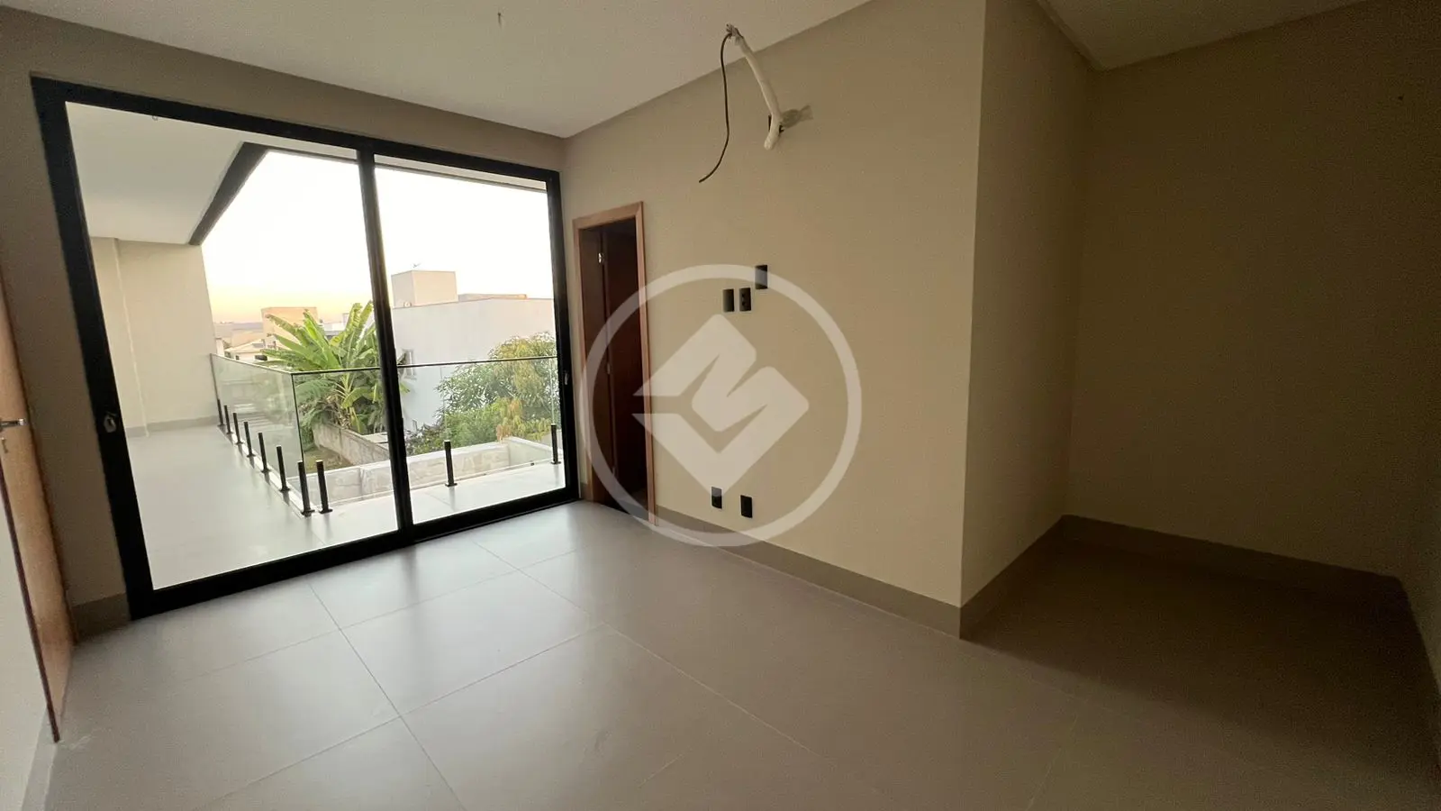 Casa à venda com 3 quartos, 320m² - Foto 12