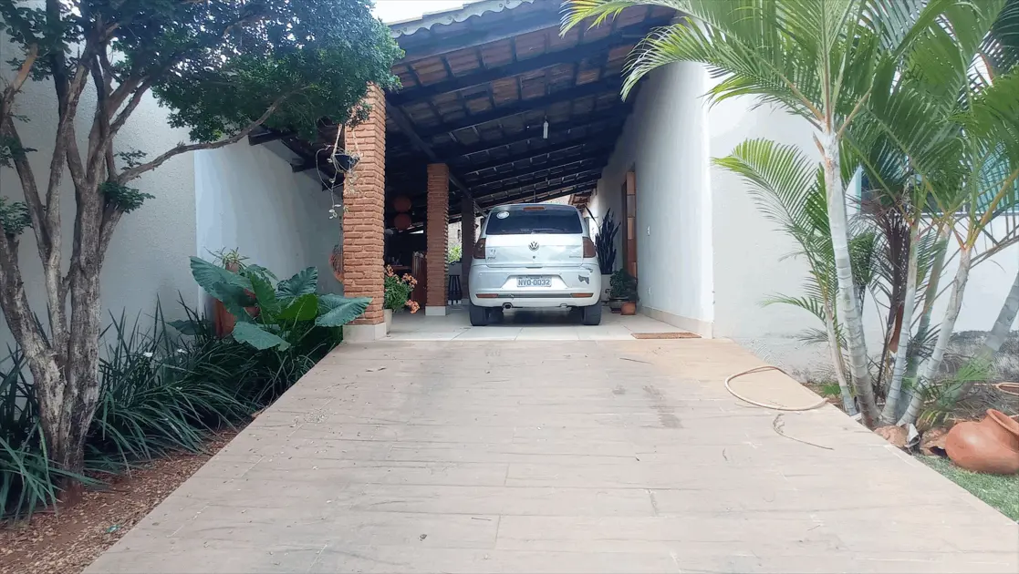 Casa à venda com 4 quartos, 260m² - Foto 16