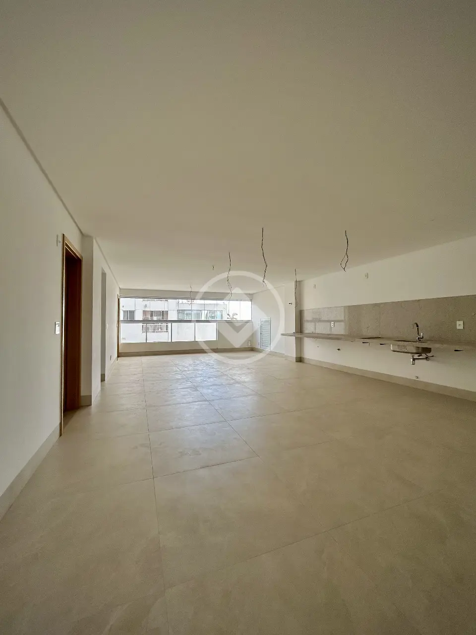 Apartamento à venda com 4 quartos, 256m² - Foto 8