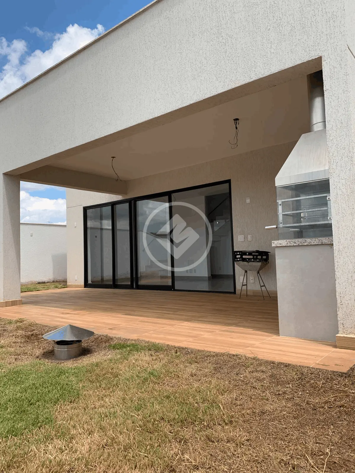 Casa à venda com 3 quartos, 166m² - Foto 5