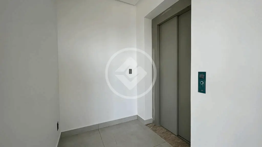 Apartamento à venda com 3 quartos, 123m² - Foto 10