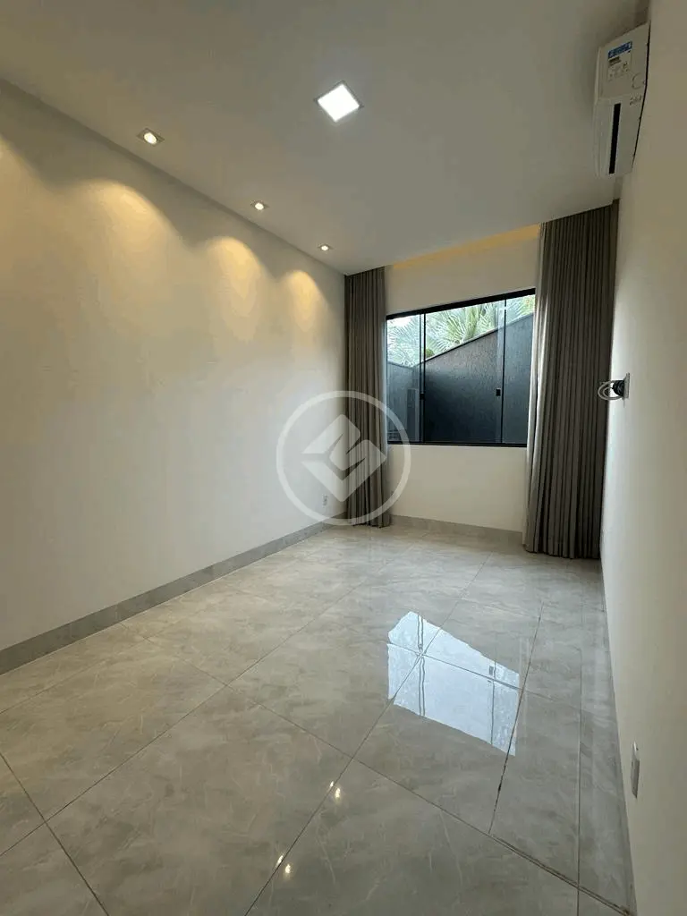 Casa à venda com 4 quartos, 270m² - Foto 10