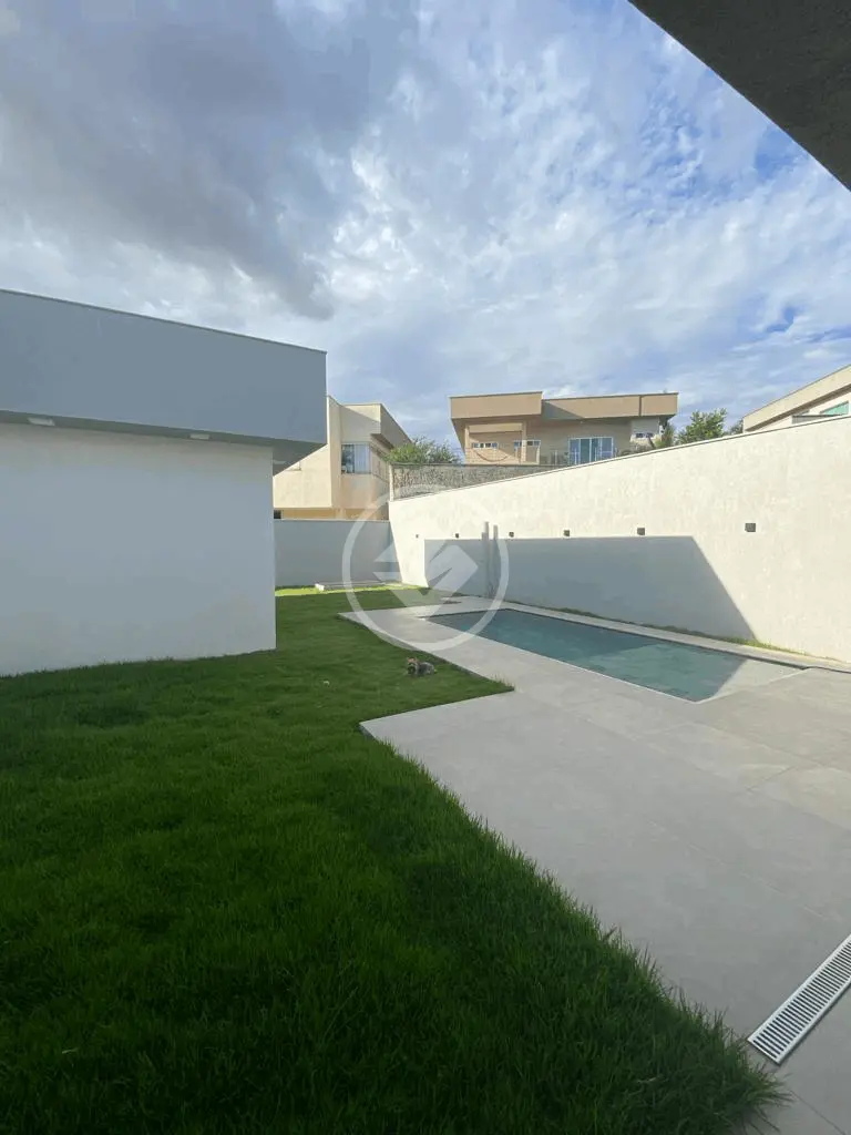 Casa à venda com 5 quartos, 279m² - Foto 8