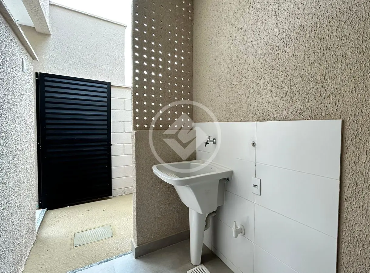 Casa à venda com 3 quartos, 150m² - Foto 14