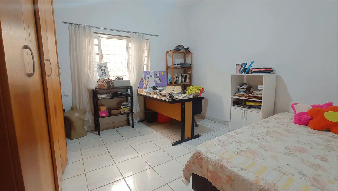 Casa à venda com 4 quartos, 260m² - Foto 11