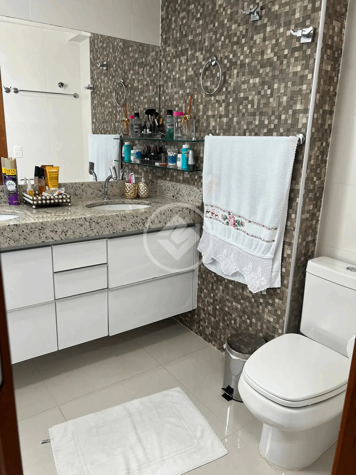 Apartamento à venda com 4 quartos, 167m² - Foto 10