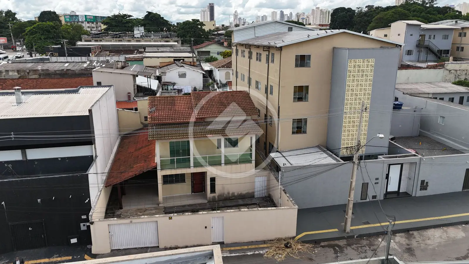 Sobrado à venda com 3 quartos, 420m² - Foto 19