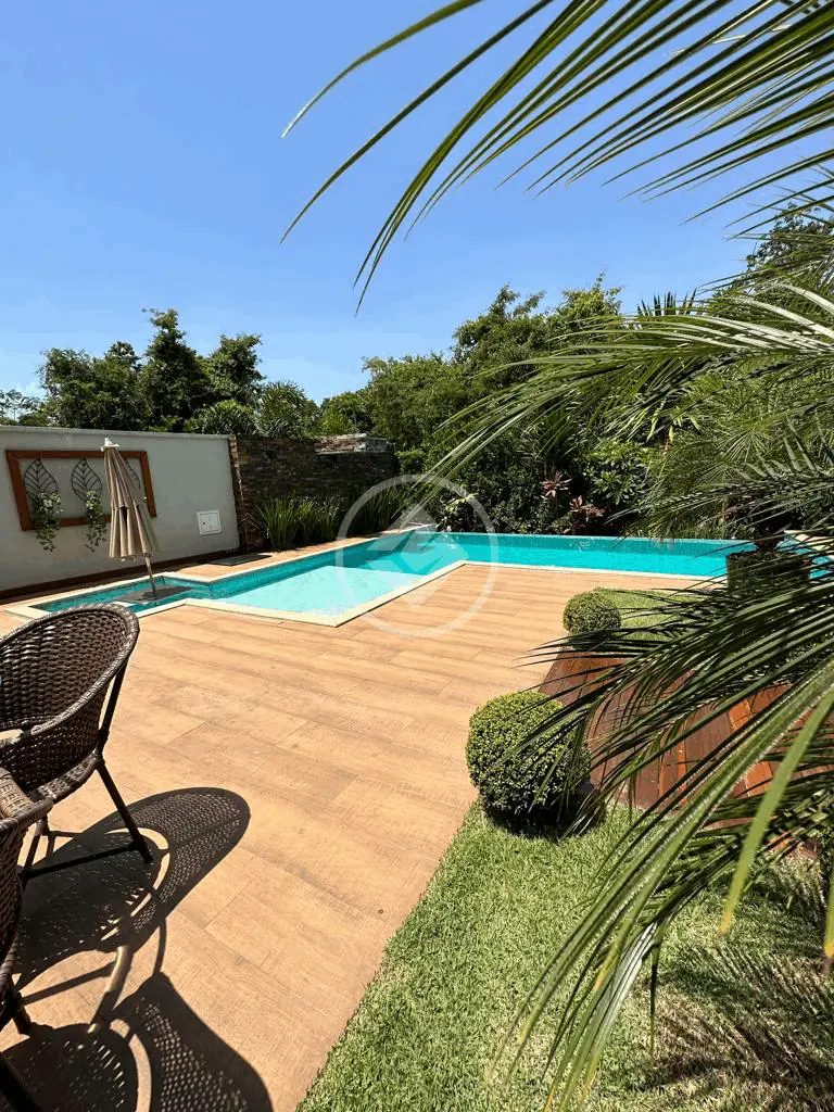 Casa à venda com 4 quartos, 240m² - Foto 22