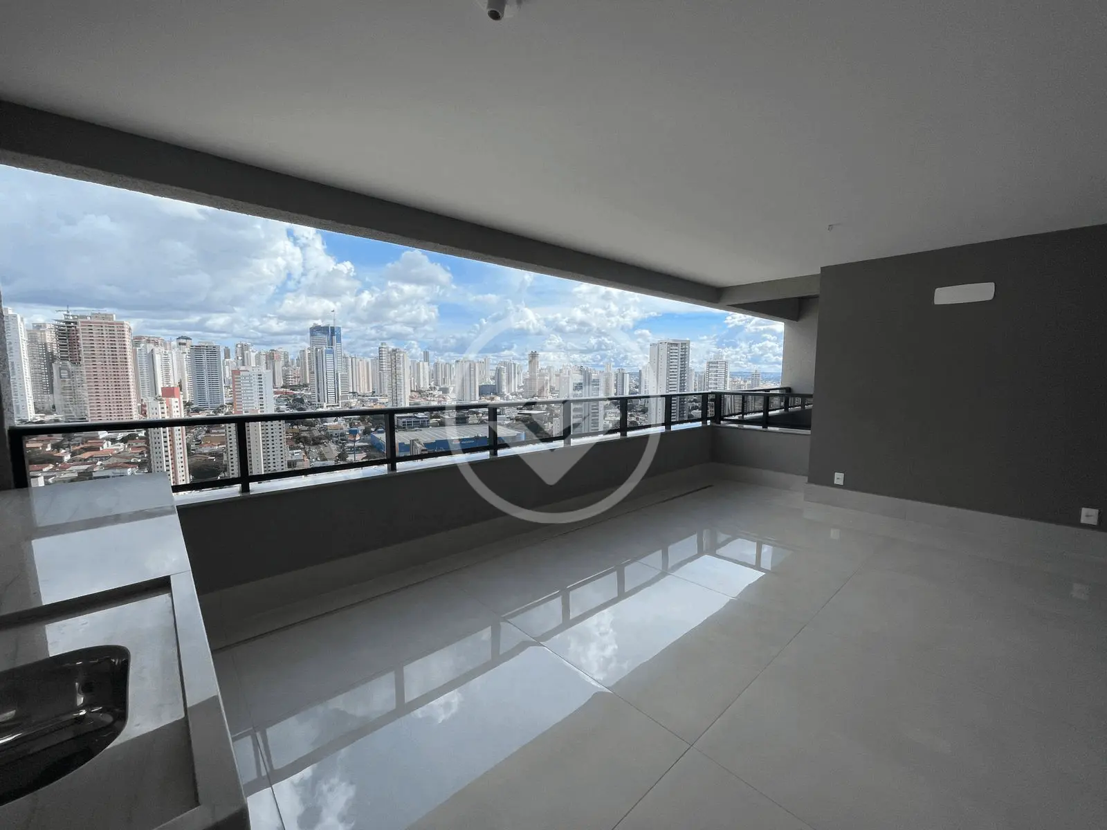 Apartamento à venda com 4 quartos, 222m² - Foto 12