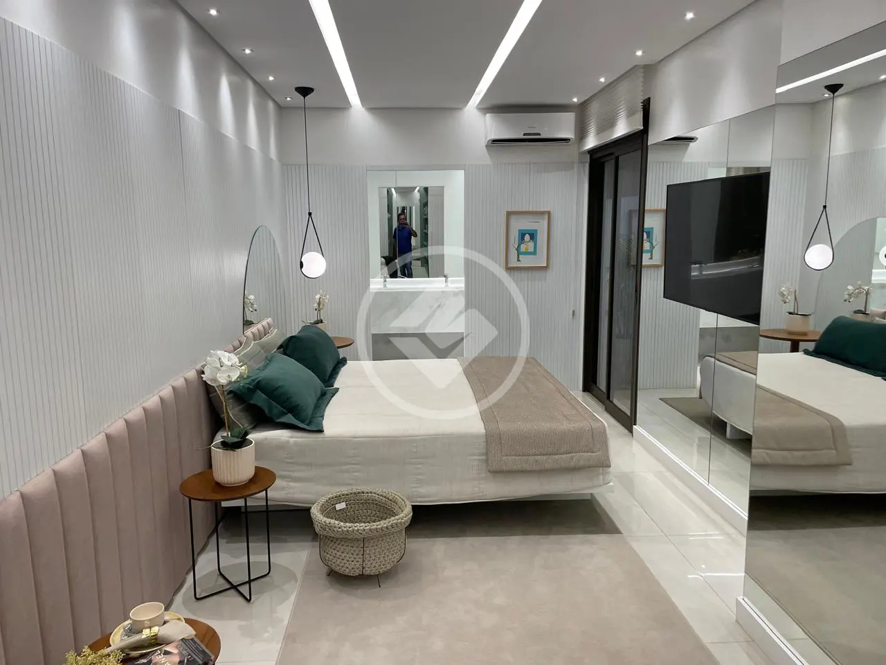 Apartamento à venda com 3 quartos, 245m² - Foto 14