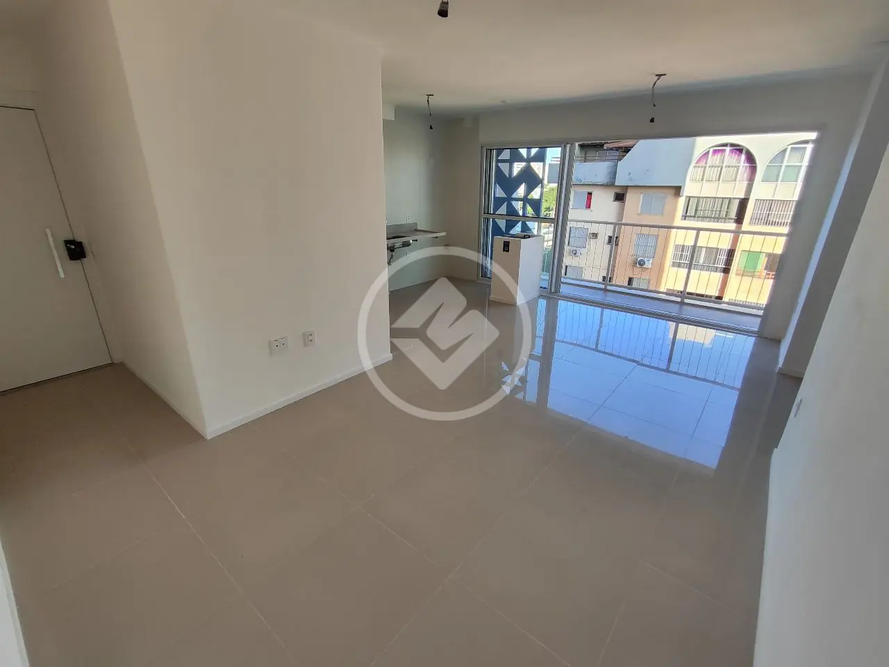 Apartamento à venda com 3 quartos, 79m² - Foto 4