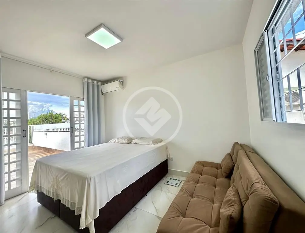 Casa à venda com 4 quartos, 202m² - Foto 13