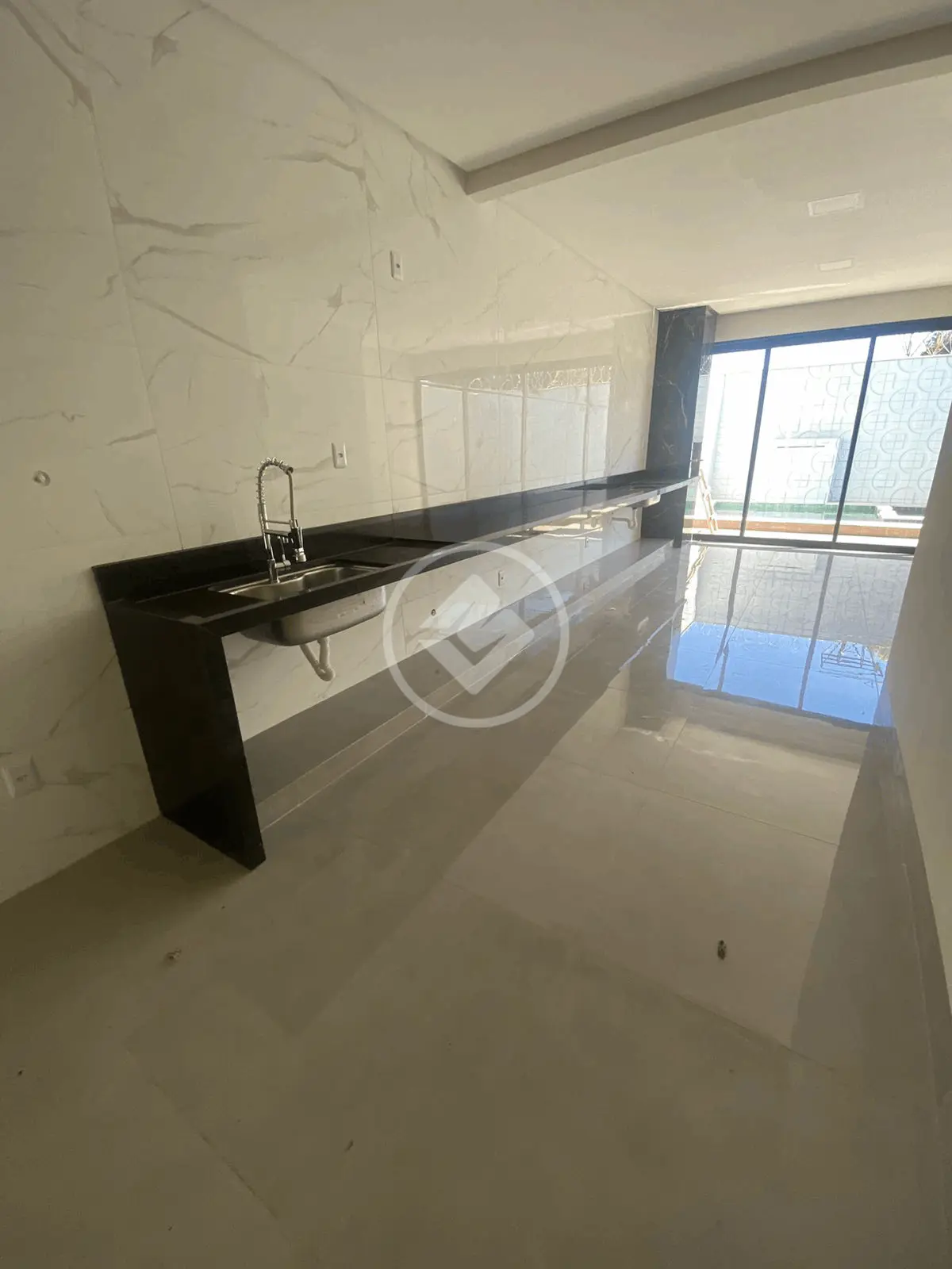 Casa à venda com 3 quartos, 158m² - Foto 11