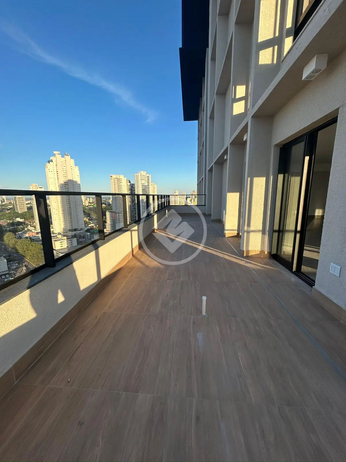 Apartamento à venda com 3 quartos, 235m² - Foto 9