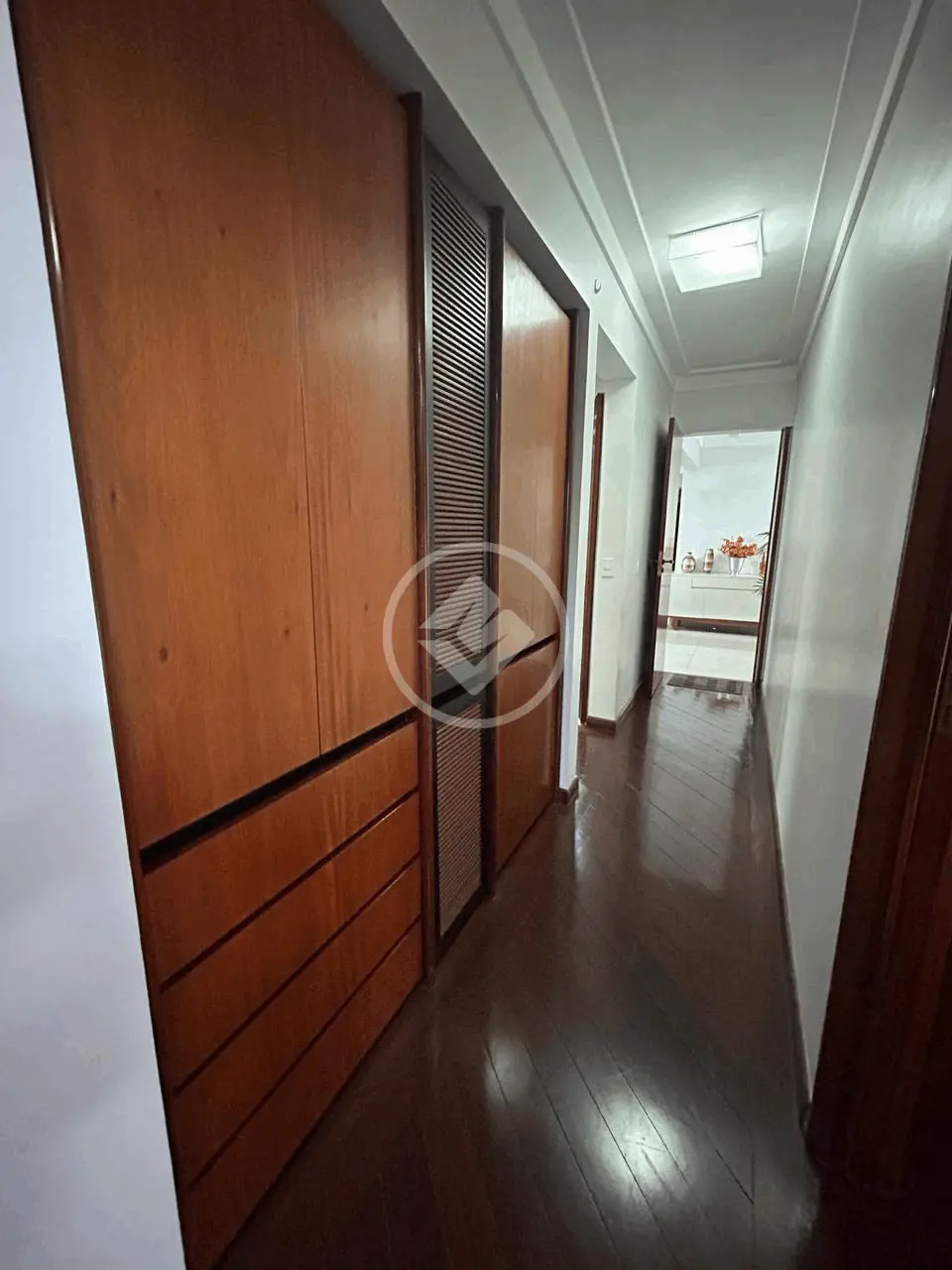 Apartamento à venda com 4 quartos, 224m² - Foto 22