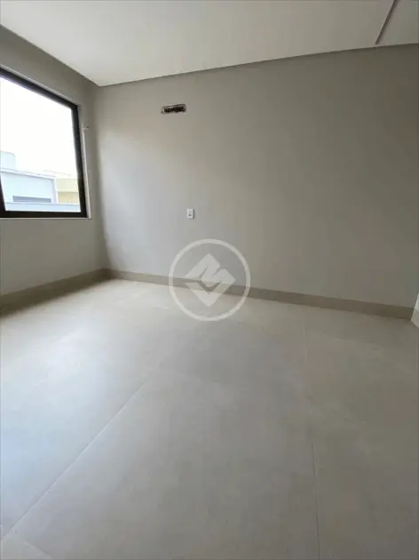 Casa à venda com 4 quartos, 290m² - Foto 7