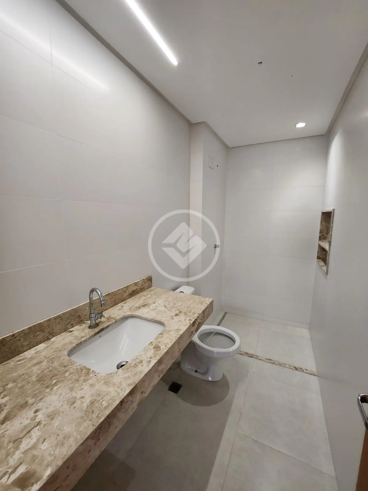 Apartamento à venda com 3 quartos, 119m² - Foto 11