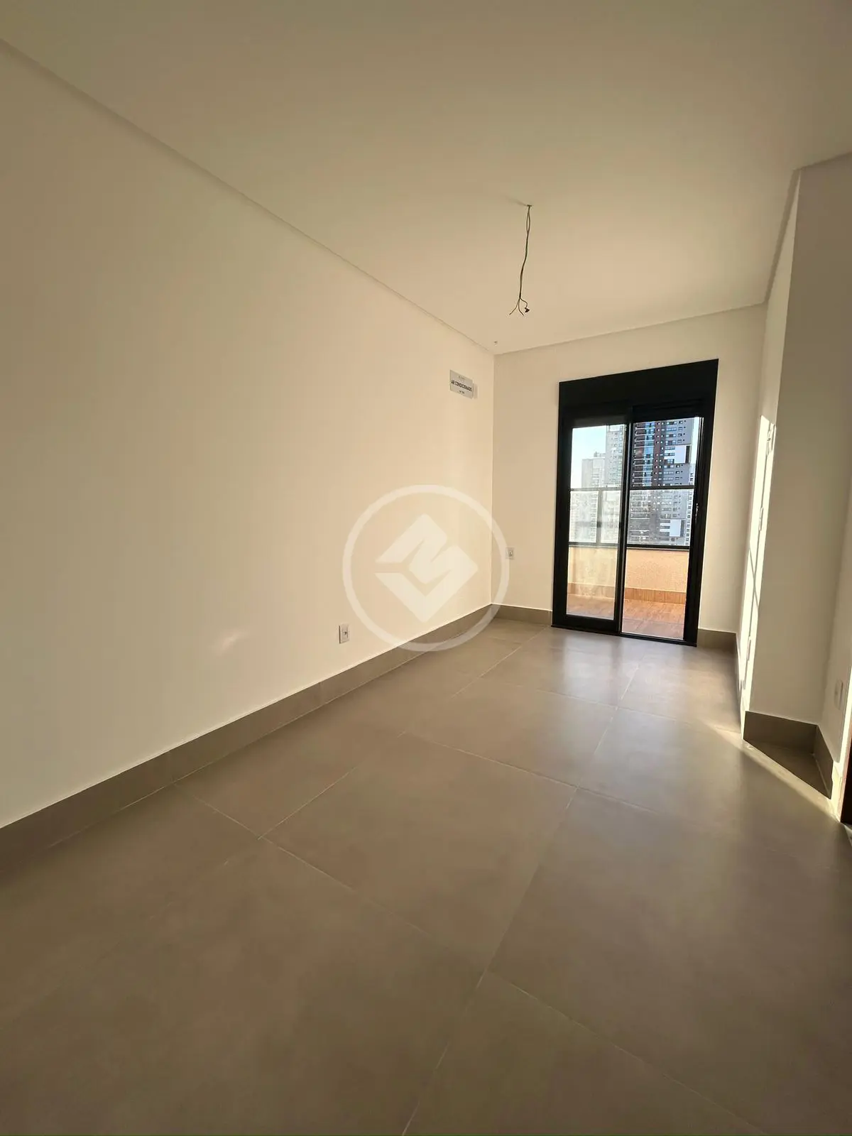 Apartamento à venda com 3 quartos, 235m² - Foto 18