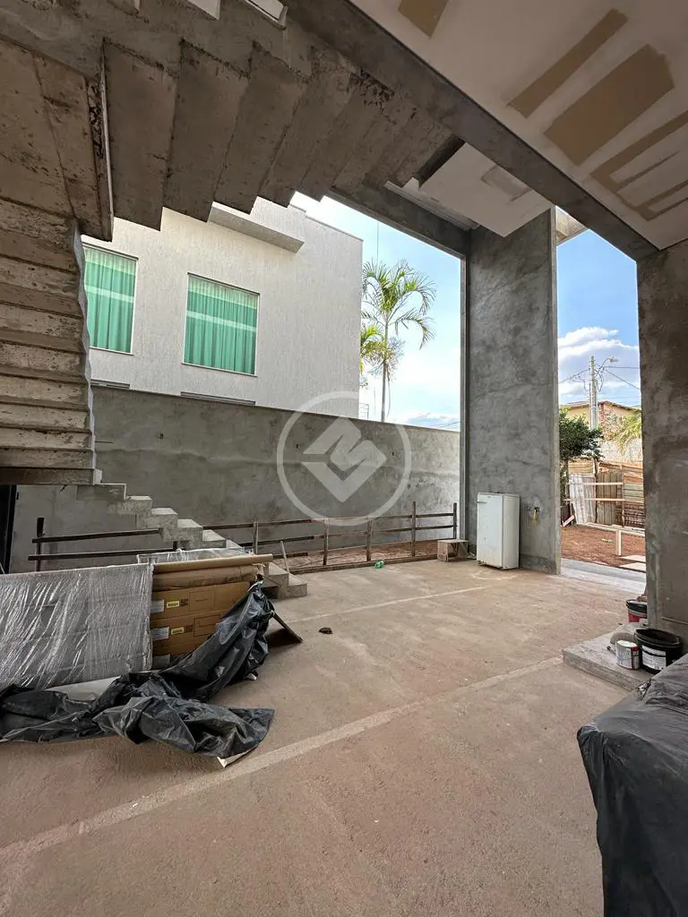 Casa à venda com 4 quartos, 427m² - Foto 6