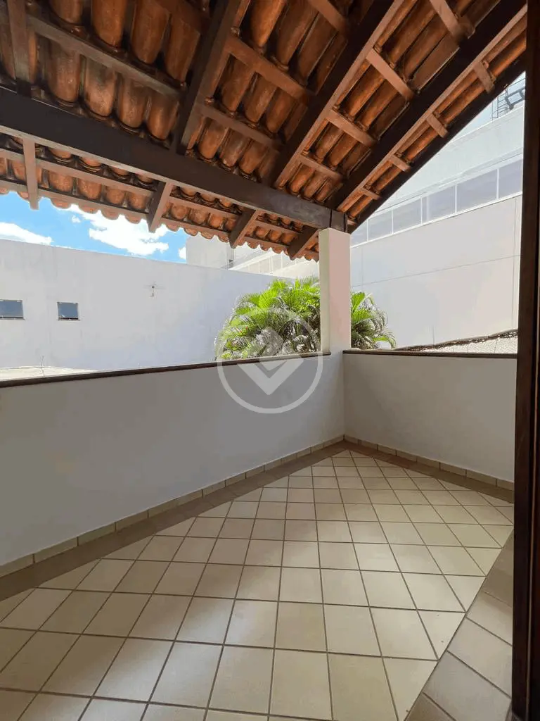 Sobrado à venda com 5 quartos, 441m² - Foto 6