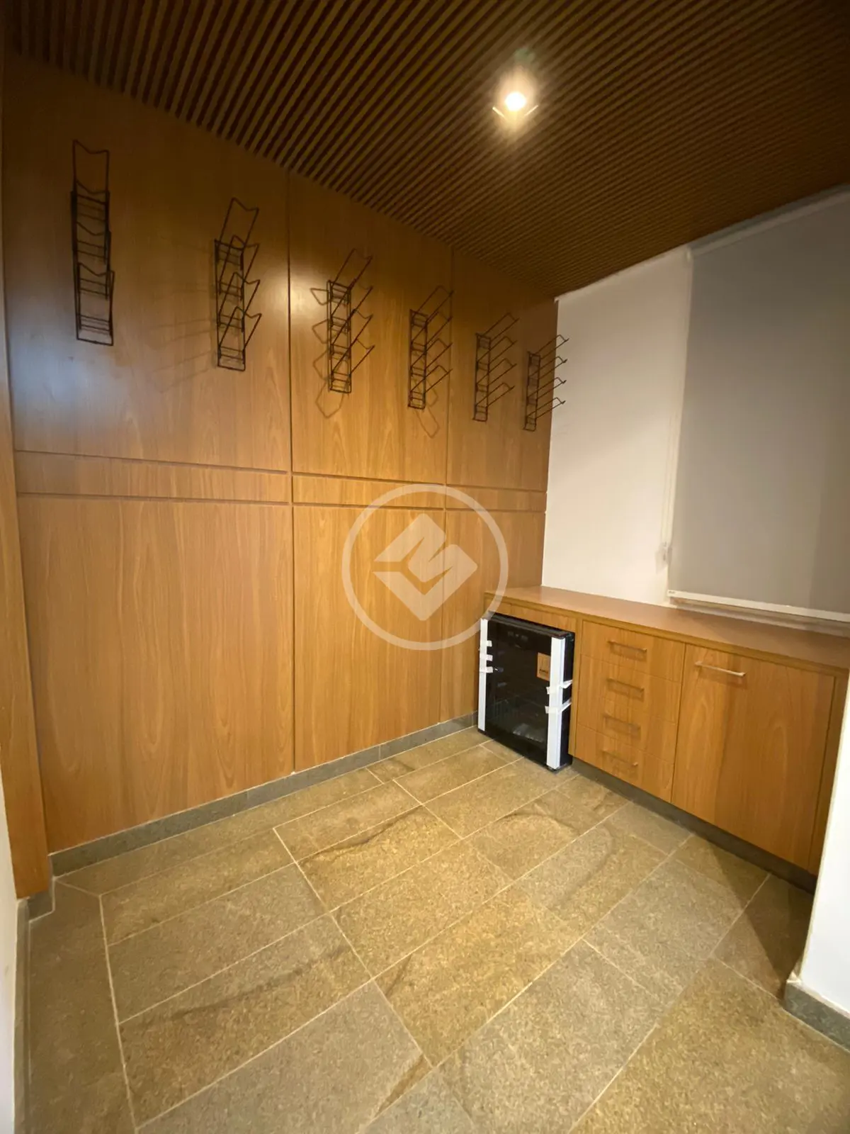 Apartamento à venda com 4 quartos, 241m² - Foto 6