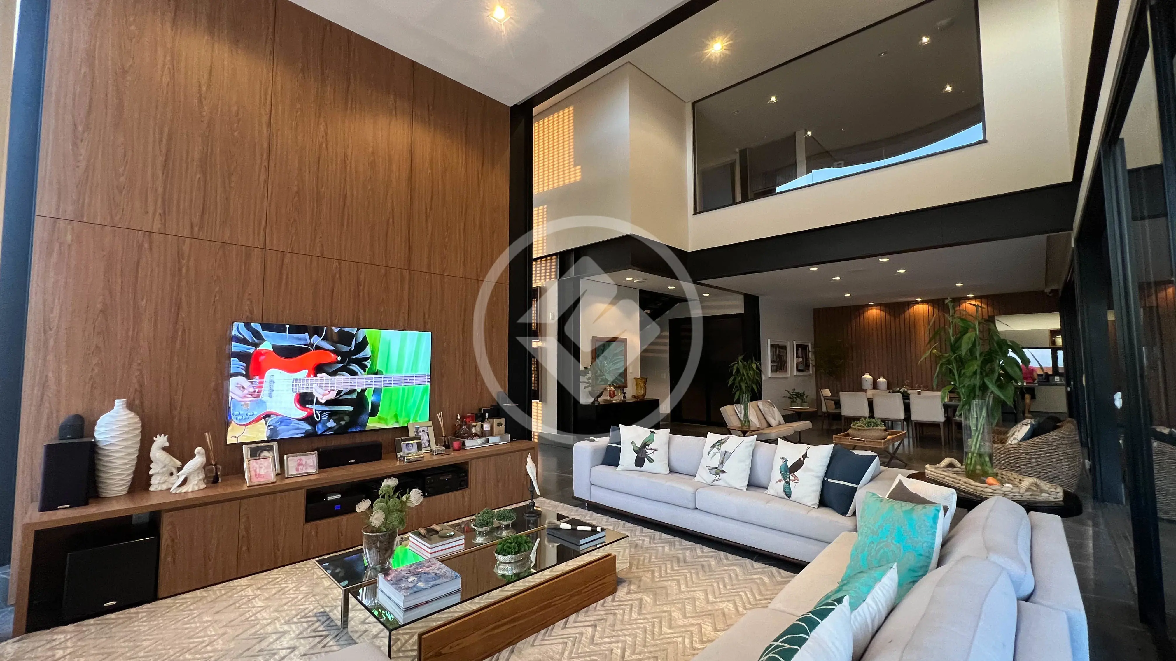 Casa à venda com 5 quartos, 670m² - Foto 3