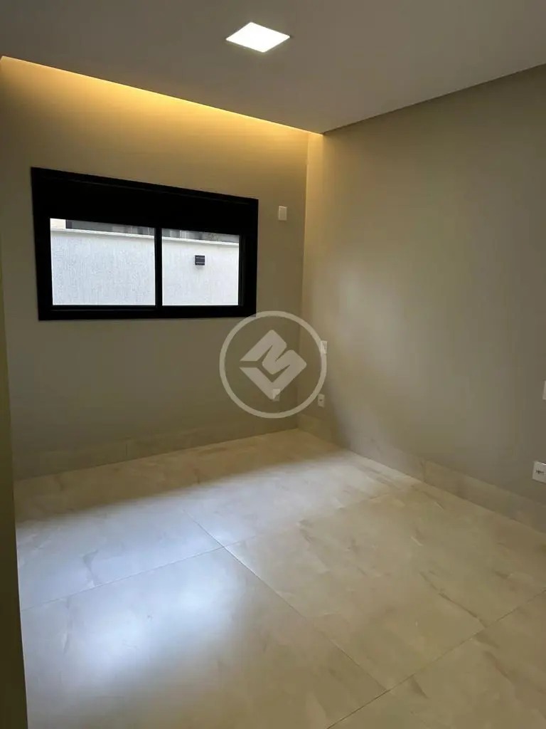 Casa à venda com 4 quartos, 226m² - Foto 20