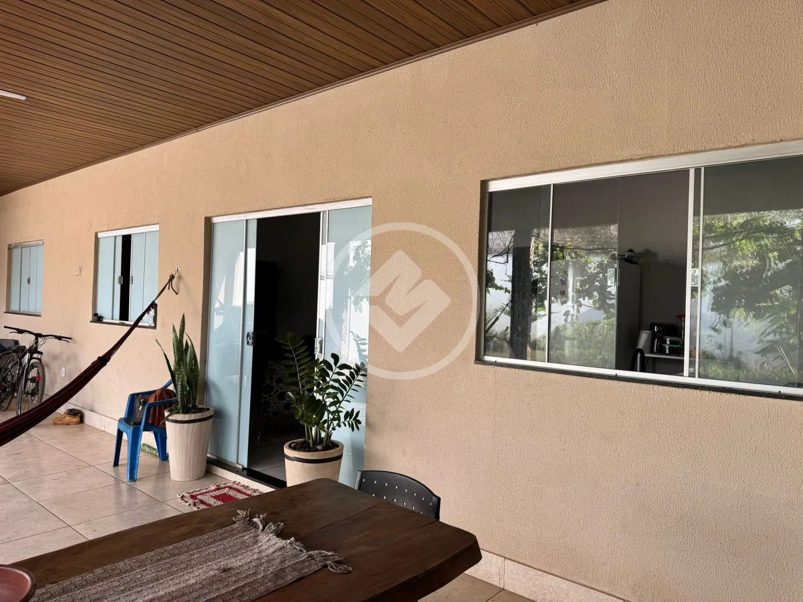 Casa à venda com 3 quartos, 150m² - Foto 3