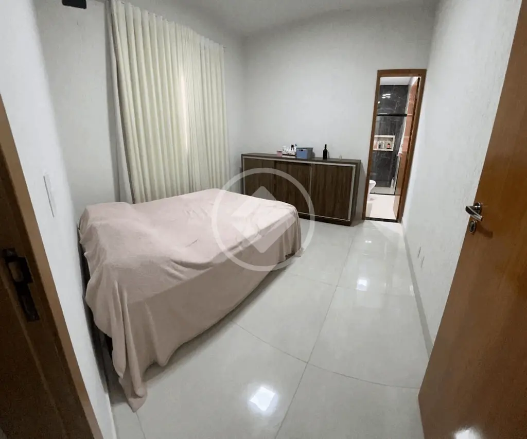 Casa à venda com 3 quartos, 100m² - Foto 12