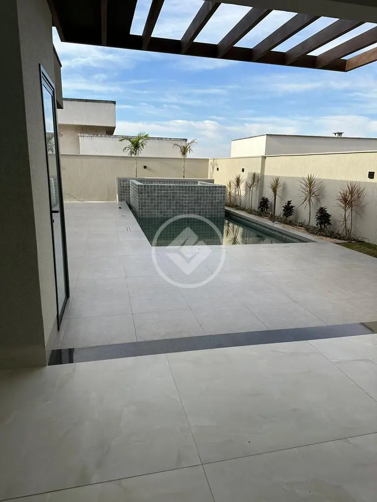 Casa à venda com 4 quartos, 226m² - Foto 5