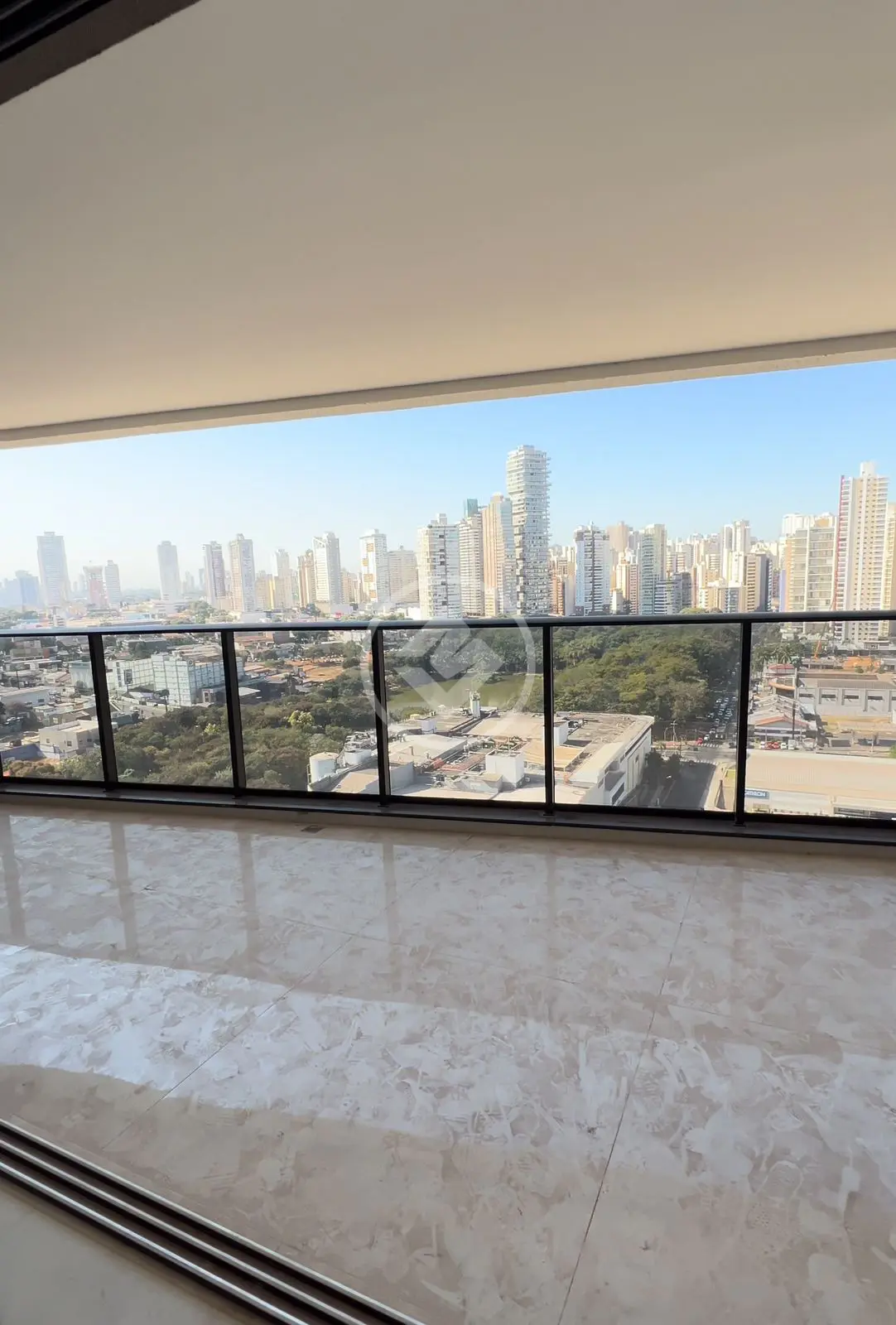 Apartamento à venda com 4 quartos, 254m² - Foto 3