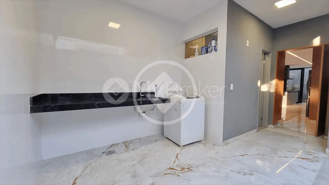 Casa à venda com 4 quartos, 313m² - Foto 30