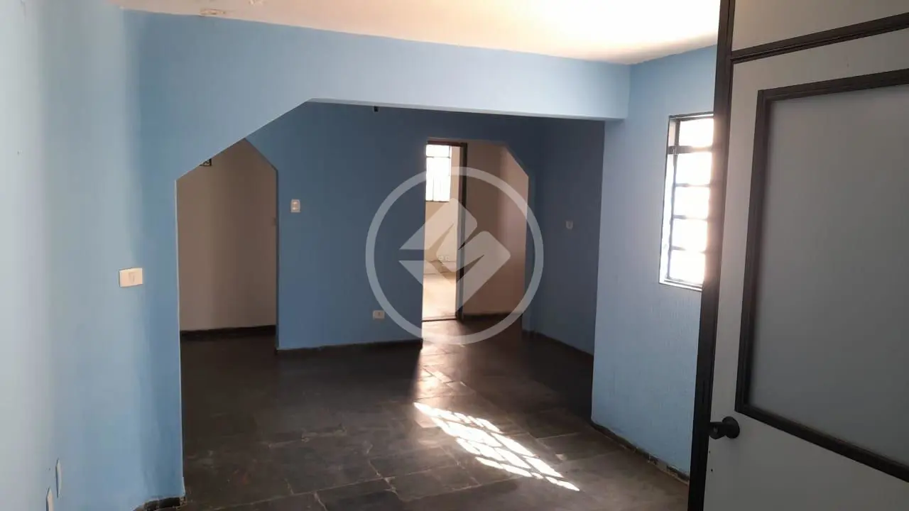 Casa à venda com 2 quartos, 112m² - Foto 8