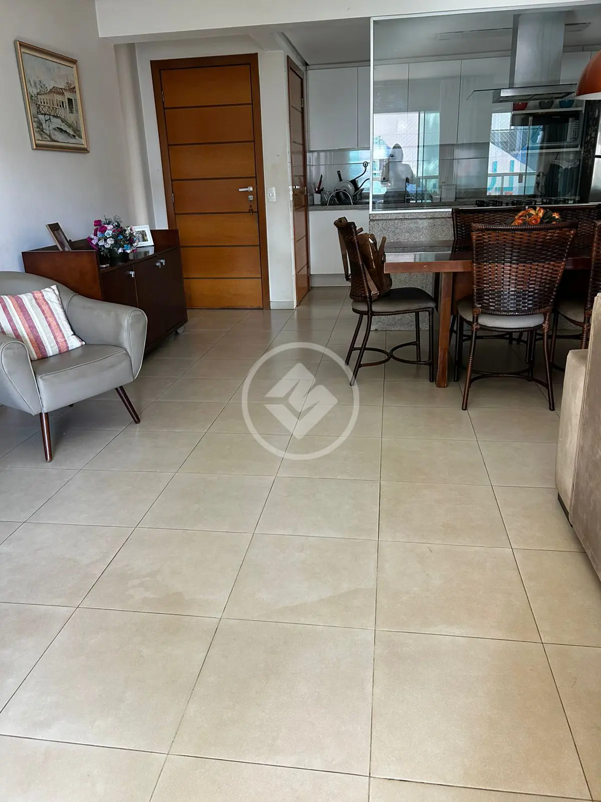 Apartamento à venda com 3 quartos, 118m² - Foto 6